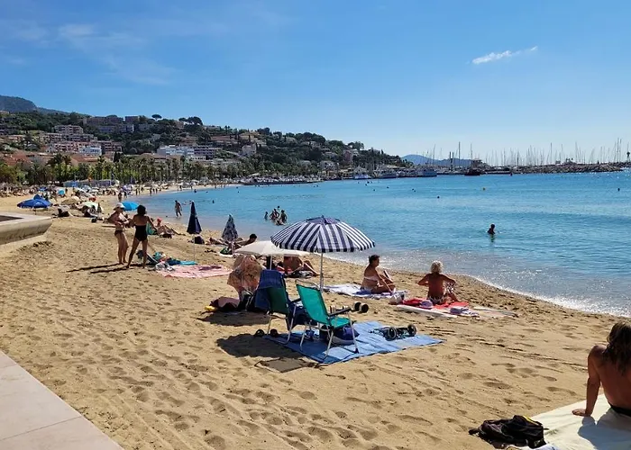 Le Laurier Rose Le Lavandou