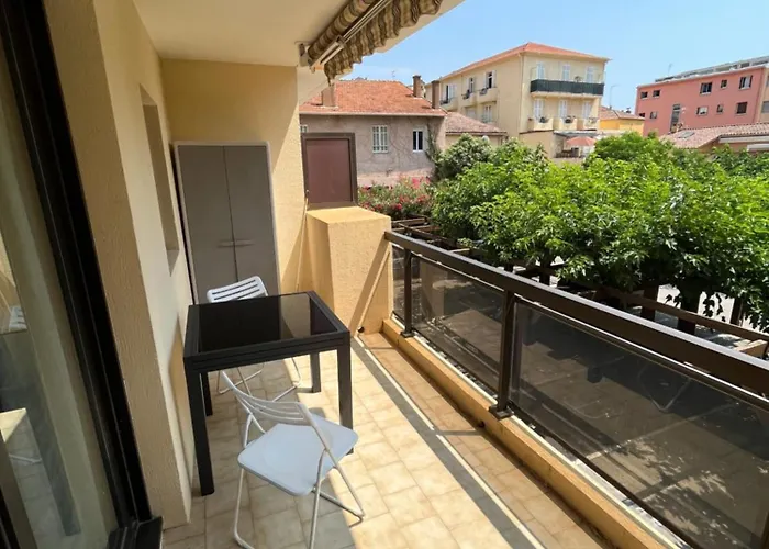 Le Laurier Rose Lägenhet Le Lavandou